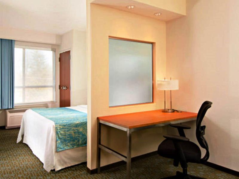 Springhill Suites St. Louis Airport/Earth City Bridgeton Exterior photo